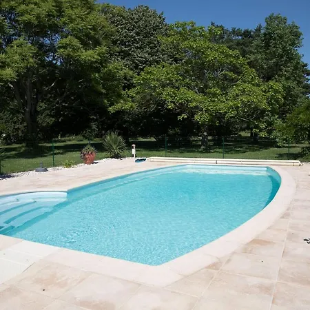 Rive Gauche - D'hotes En Bord D'authion