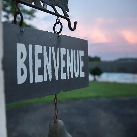 Rive Gauche - D'hotes En Bord D'authion * Maze