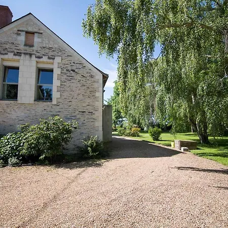 Rive Gauche - D'hotes En Bord D'authion * Maze