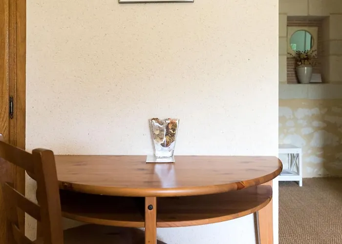 Rive Gauche - D'hotes En Bord D'authion Vakantiehuis