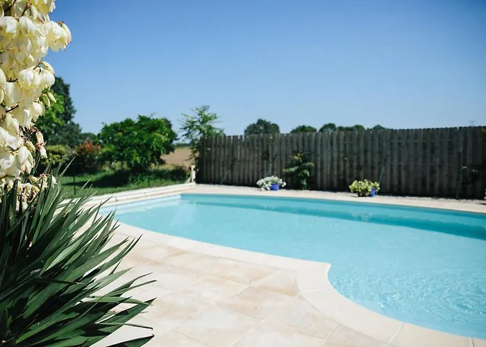 Rive Gauche - D'hotes En Bord D'authion Maze