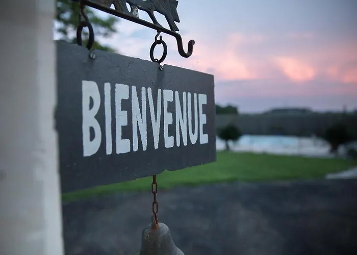 Rive Gauche - D'hotes En Bord D'authion * Maze