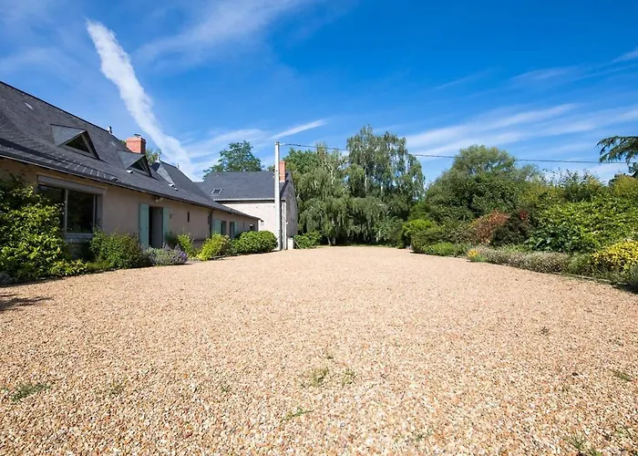 Vakantiehuis Rive Gauche - D'hotes En Bord D'authion Mazé